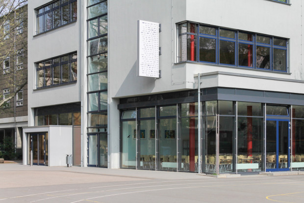 Neubau mit Mensa